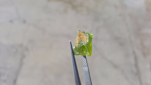 Peridot, San Carlos, Rough, 9.85 cts